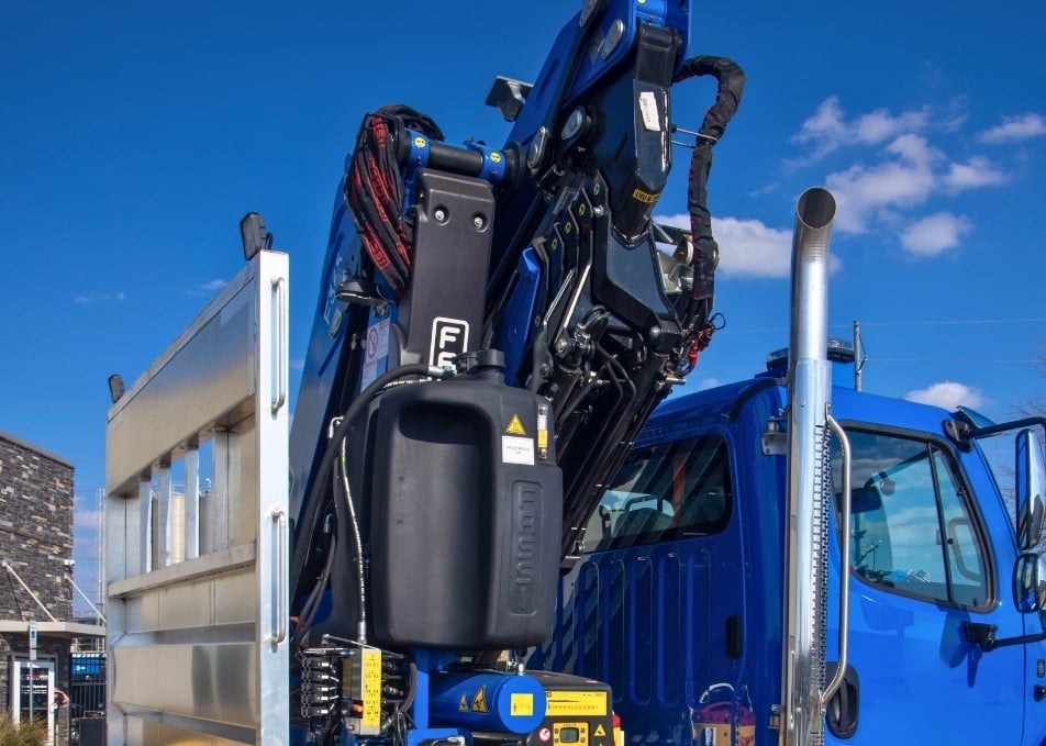 Close up of Fassi knuckle boom crane mechanics