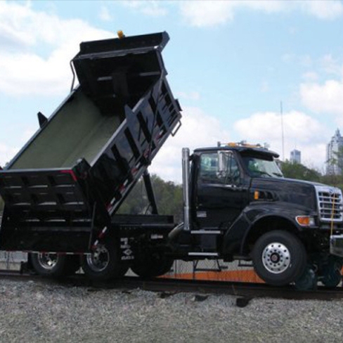 Rotating dump truck